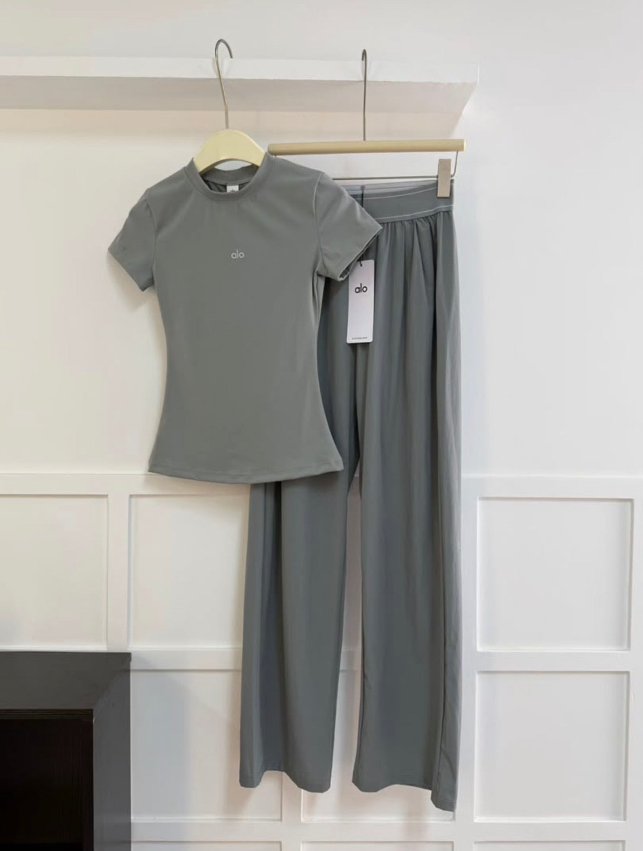 Women's Everyday Luxe Tee & Wide-Leg Pant Set